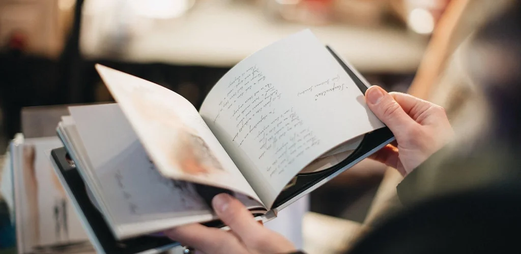 Who are Vanity Publishers and How to Detect Warning Signs Before Signing