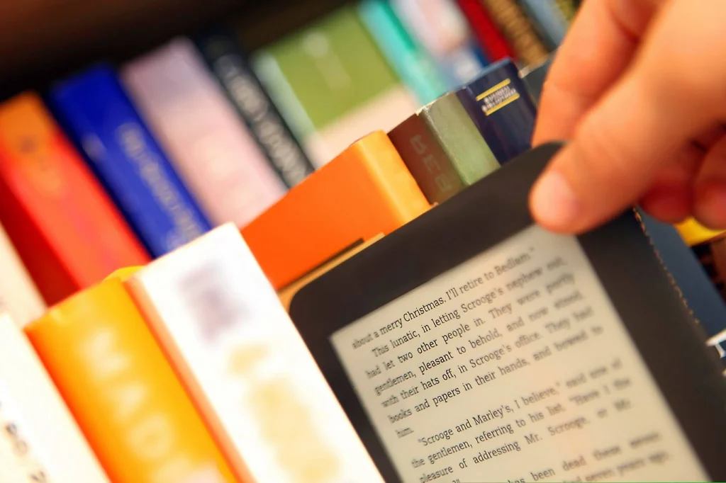 Integrating Summaries into Book Marketing