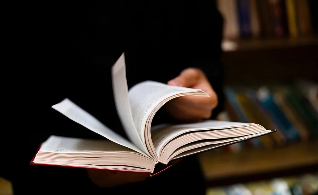 How to Keep Readers Hooked From the First Page